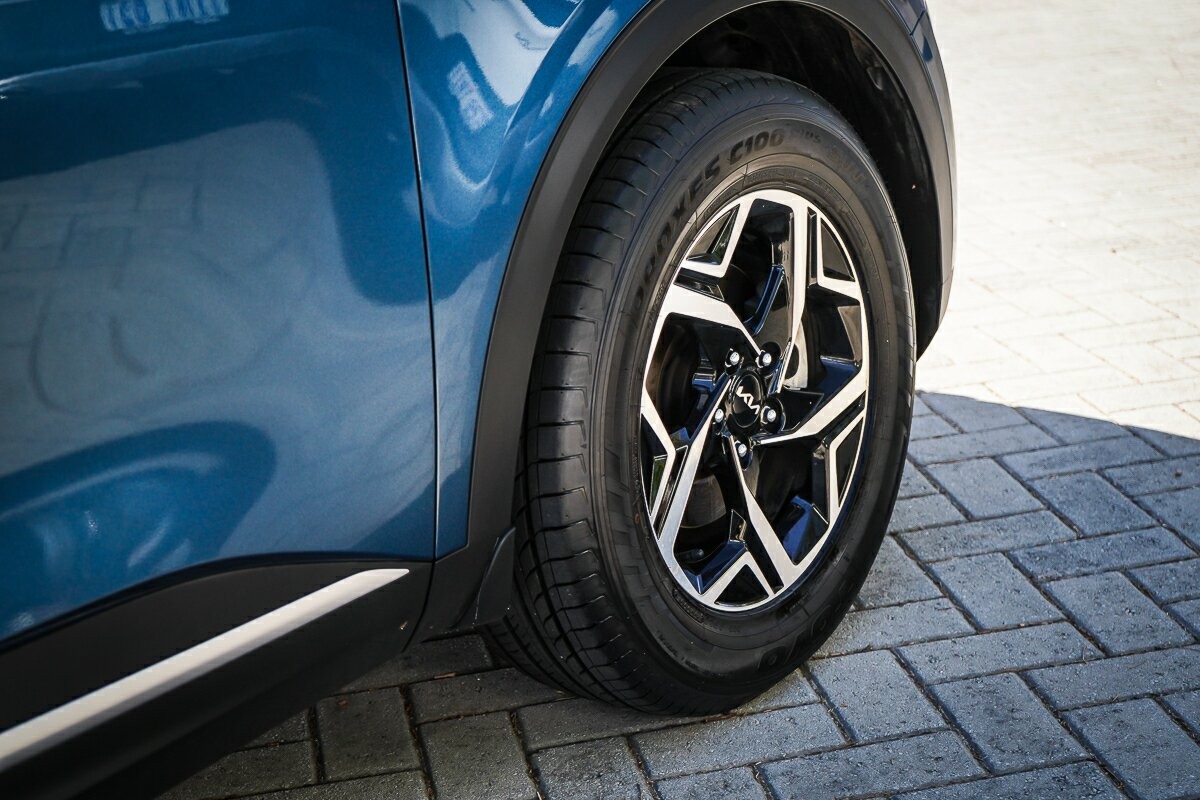 Kia Sportage image 3