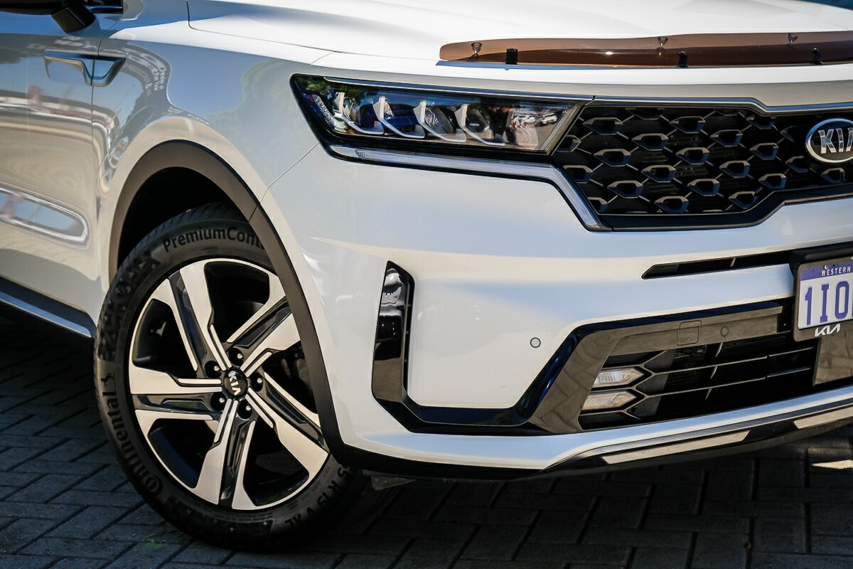 Kia Sorento image 2