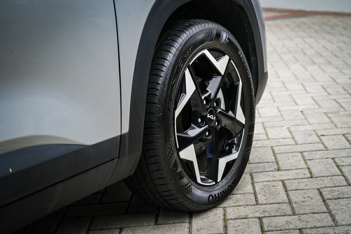 Kia Seltos image 3
