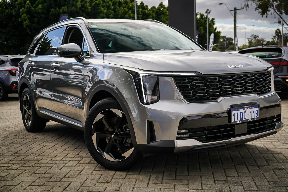 Kia Sorento image 1