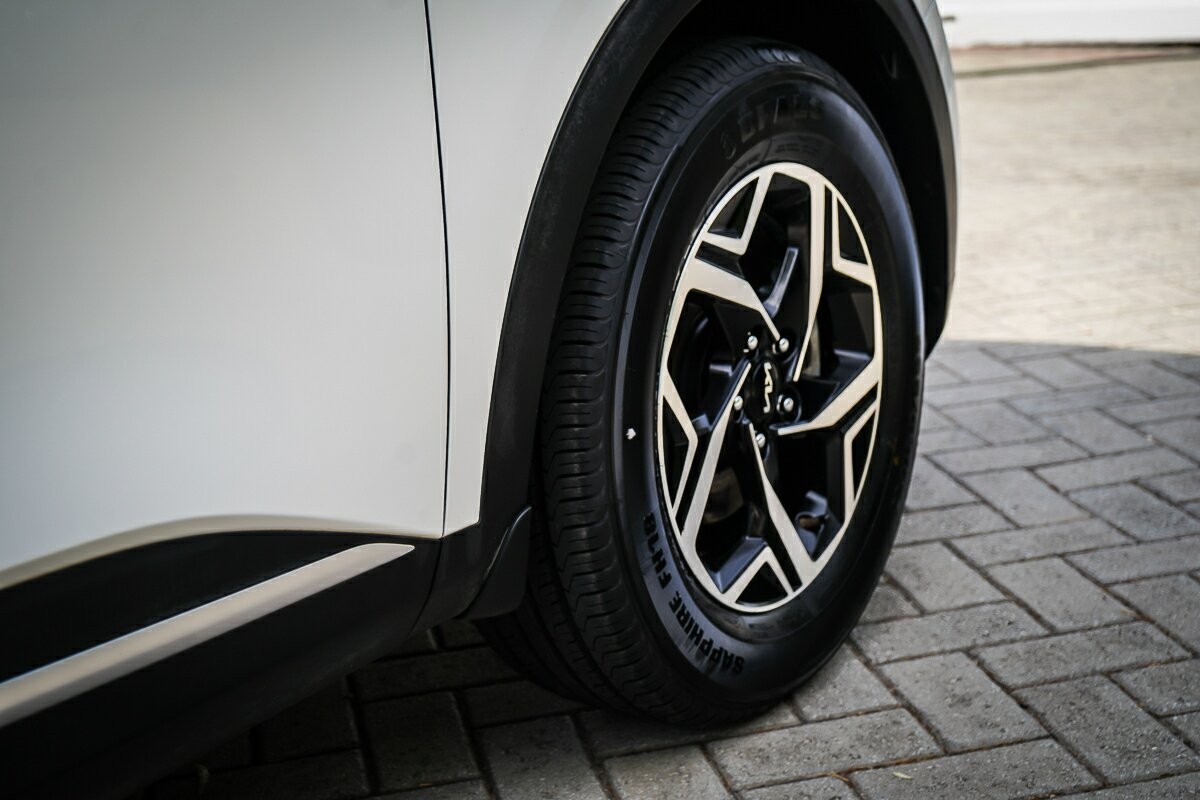 Kia Sportage image 3