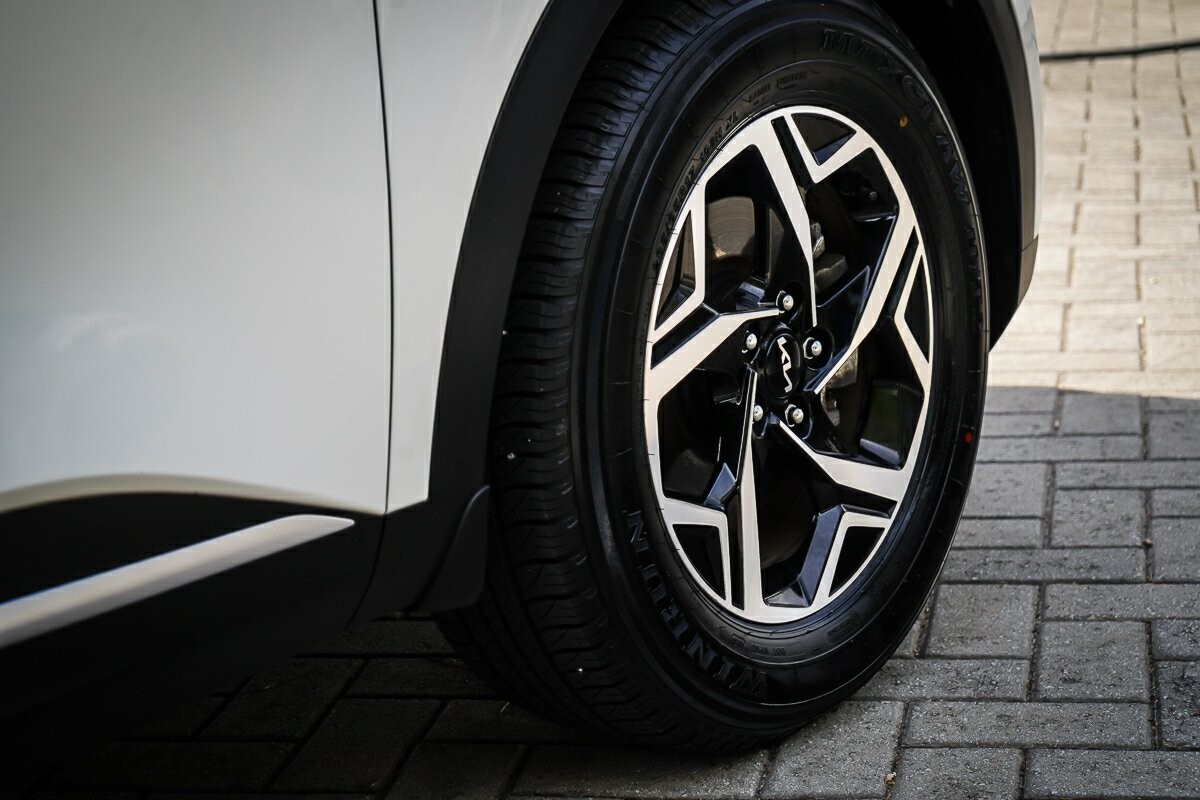 Kia Sportage image 3