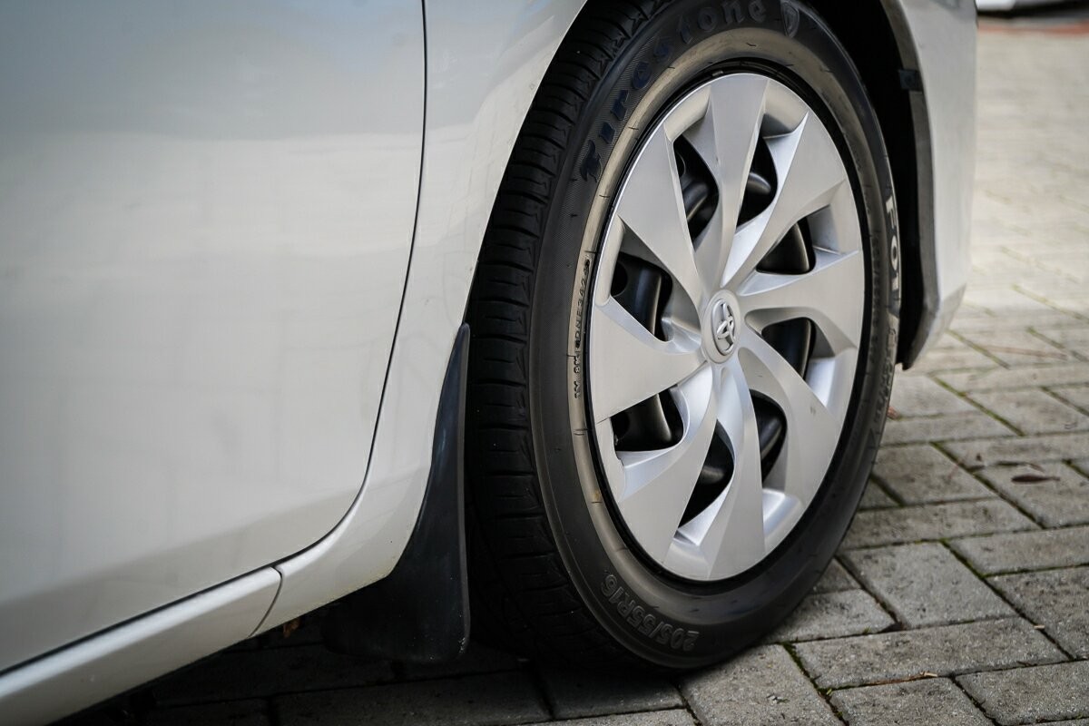 Toyota Corolla image 3