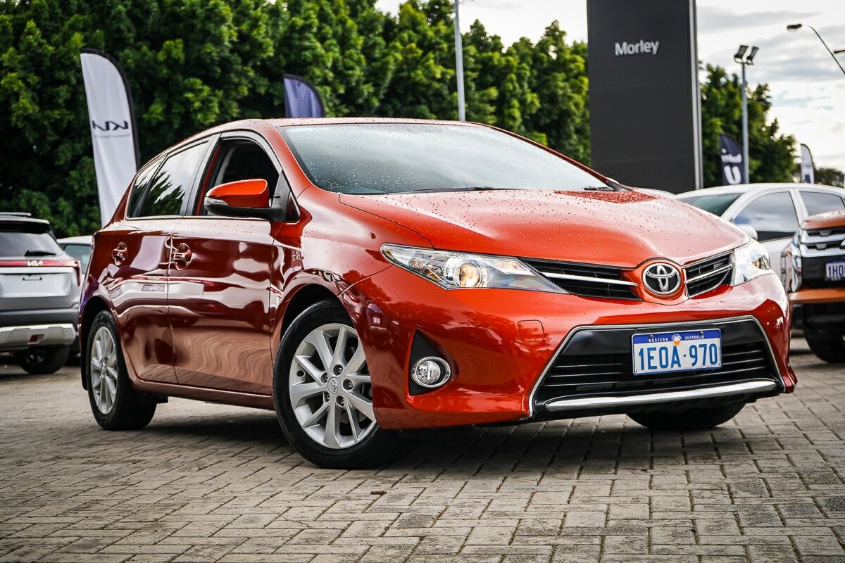 Toyota Corolla image 1