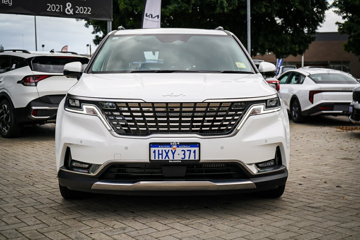 Kia Carnival image 4