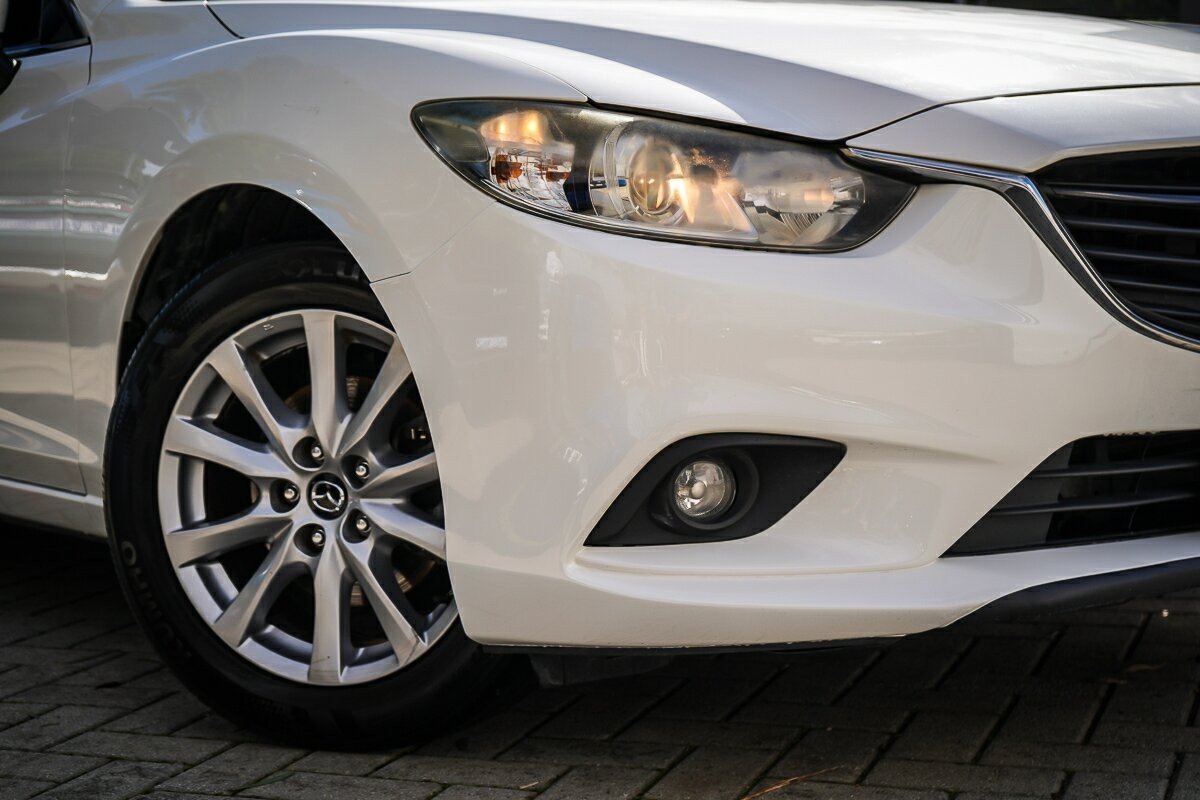 Mazda 6 image 2