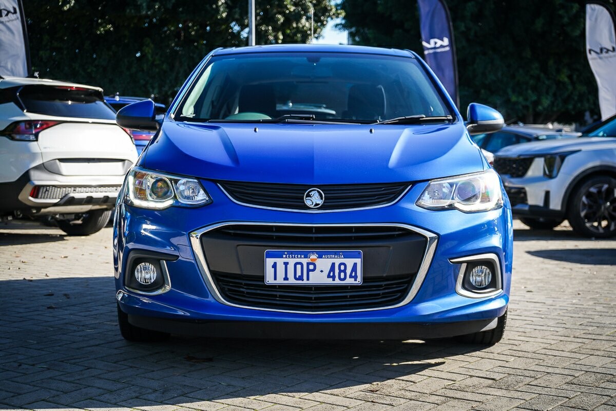 Holden Barina image 4