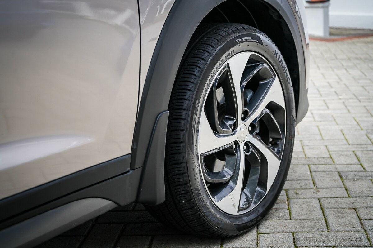 Hyundai Tucson image 3