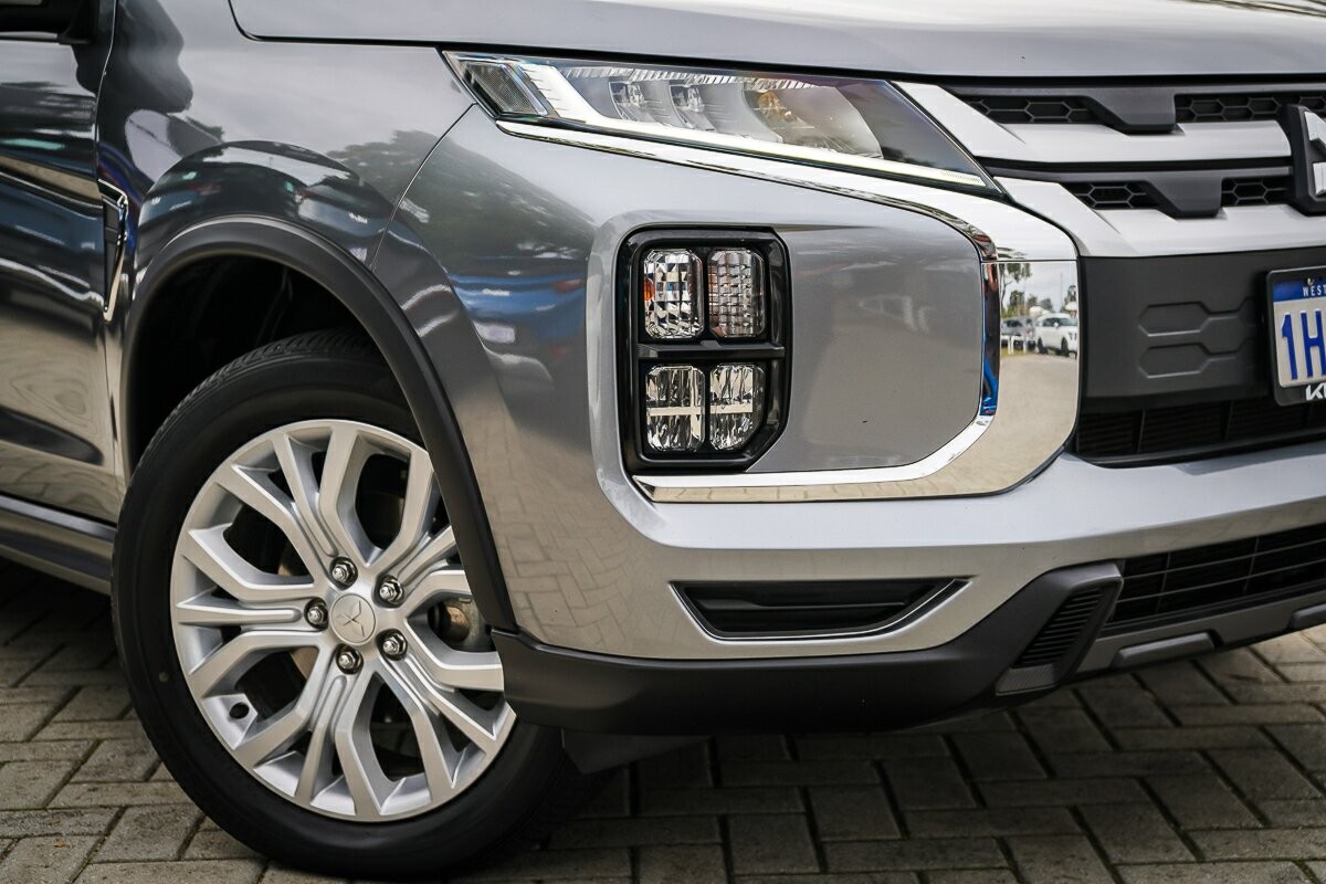 Mitsubishi Asx image 2