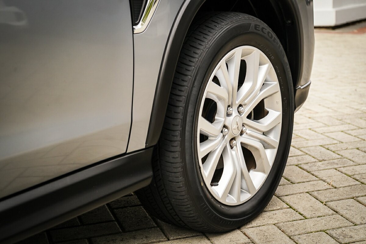 Mitsubishi Asx image 3