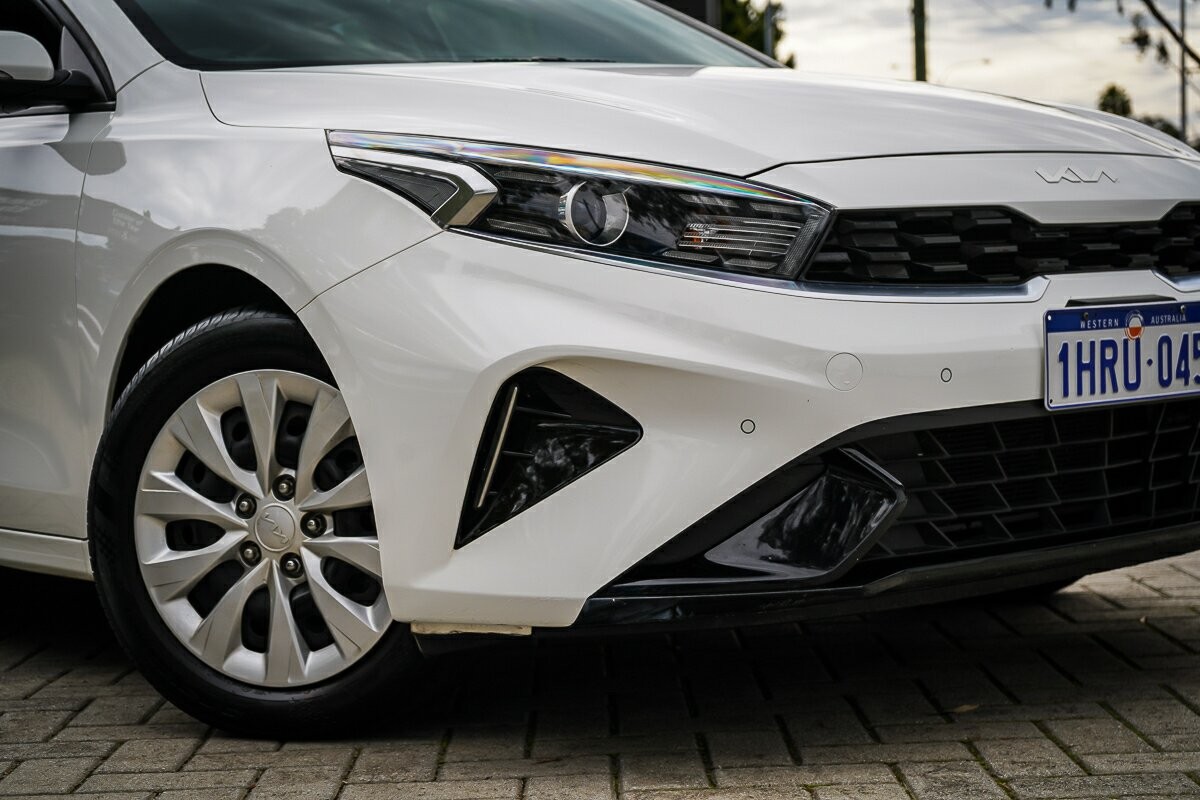 Kia Cerato image 2
