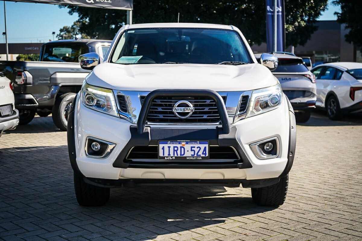 Nissan Navara image 4