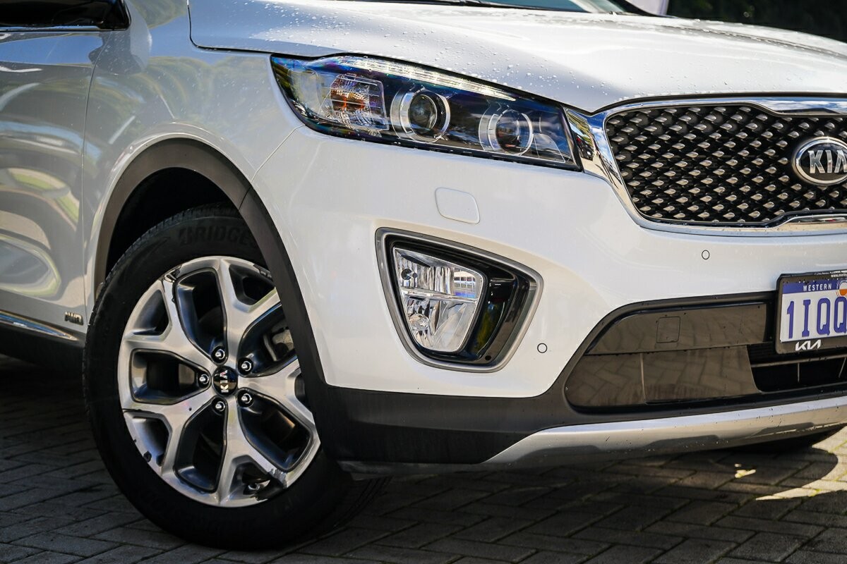 Kia Sorento image 2