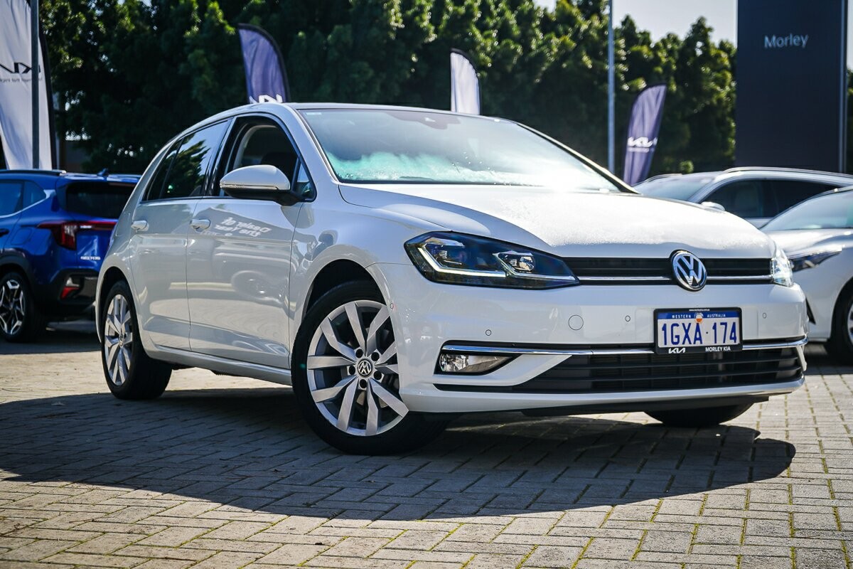Volkswagen Golf image 1