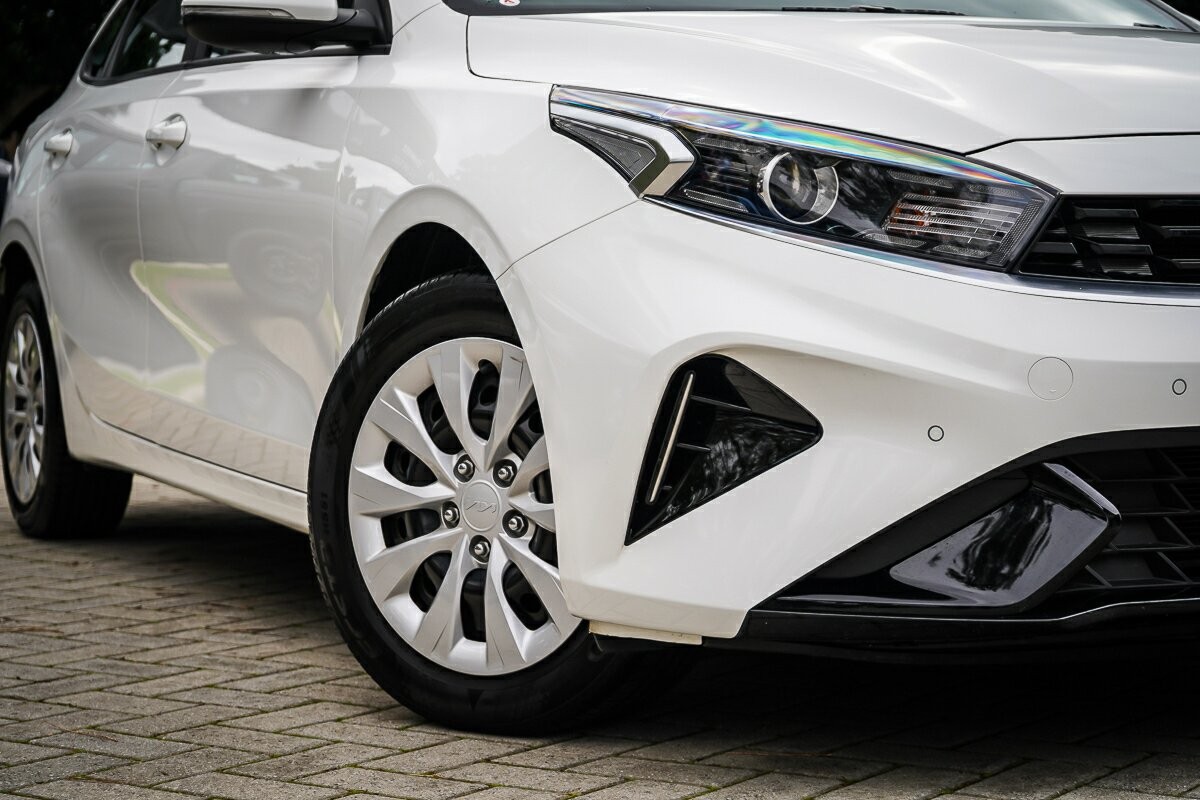 Kia Cerato image 2