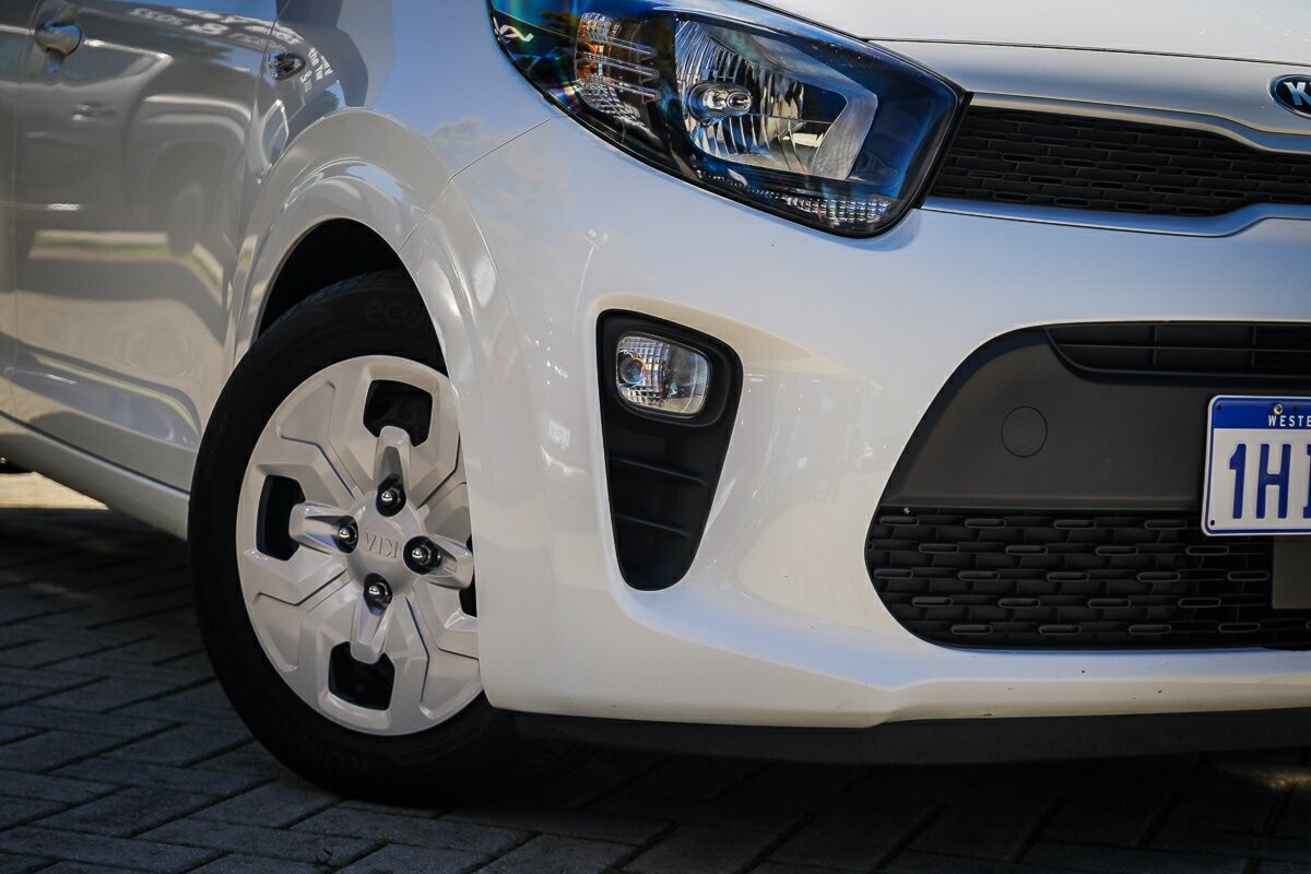 Kia Picanto image 2