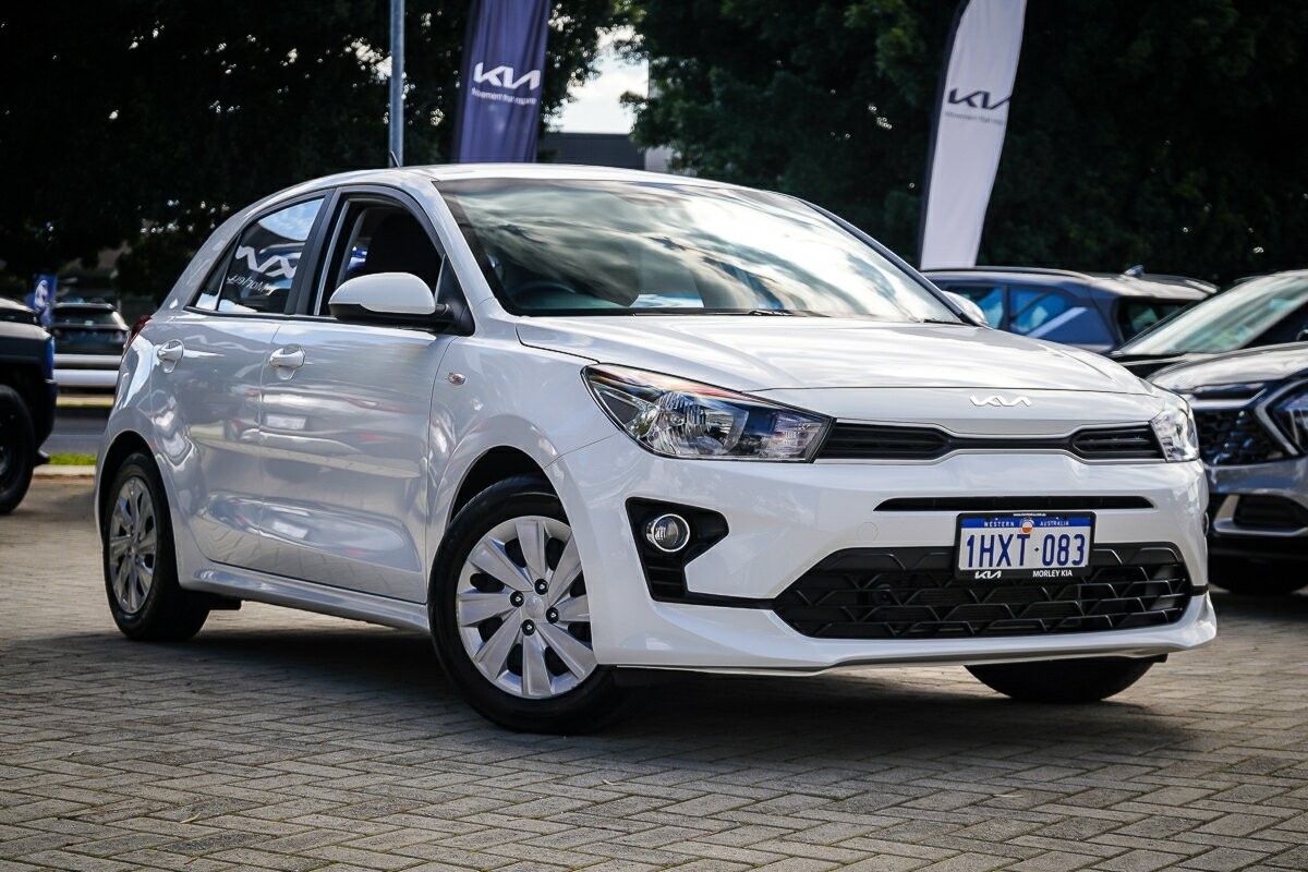 Kia Rio image 1