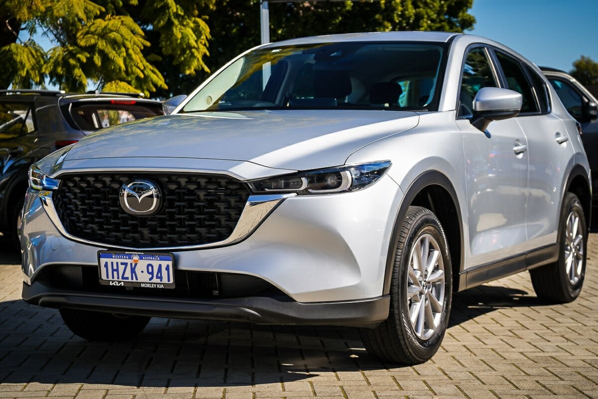 Mazda Cx-5 image 4