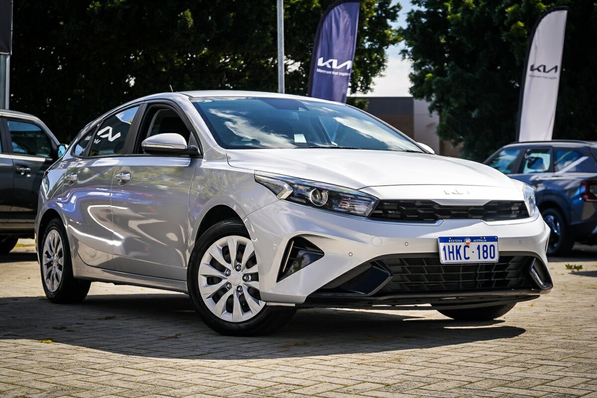 Kia Cerato image 1