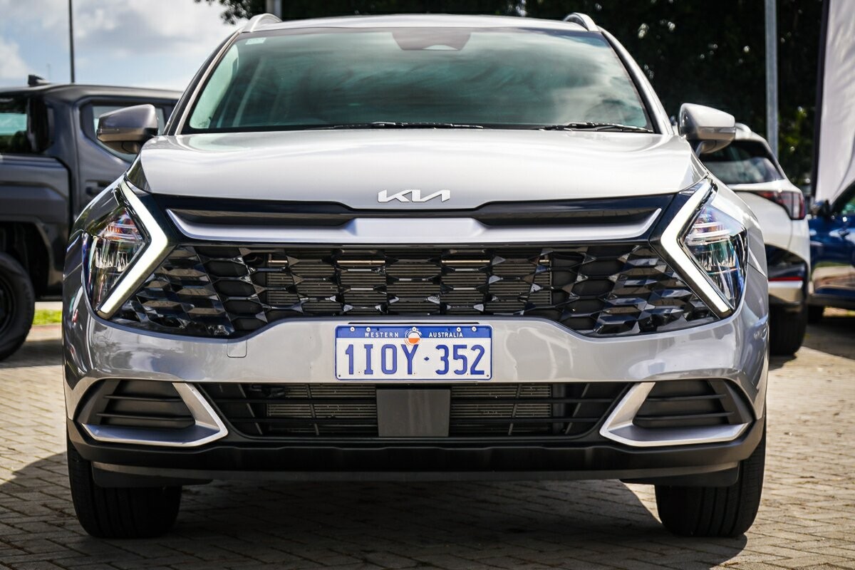 Kia Sportage image 3