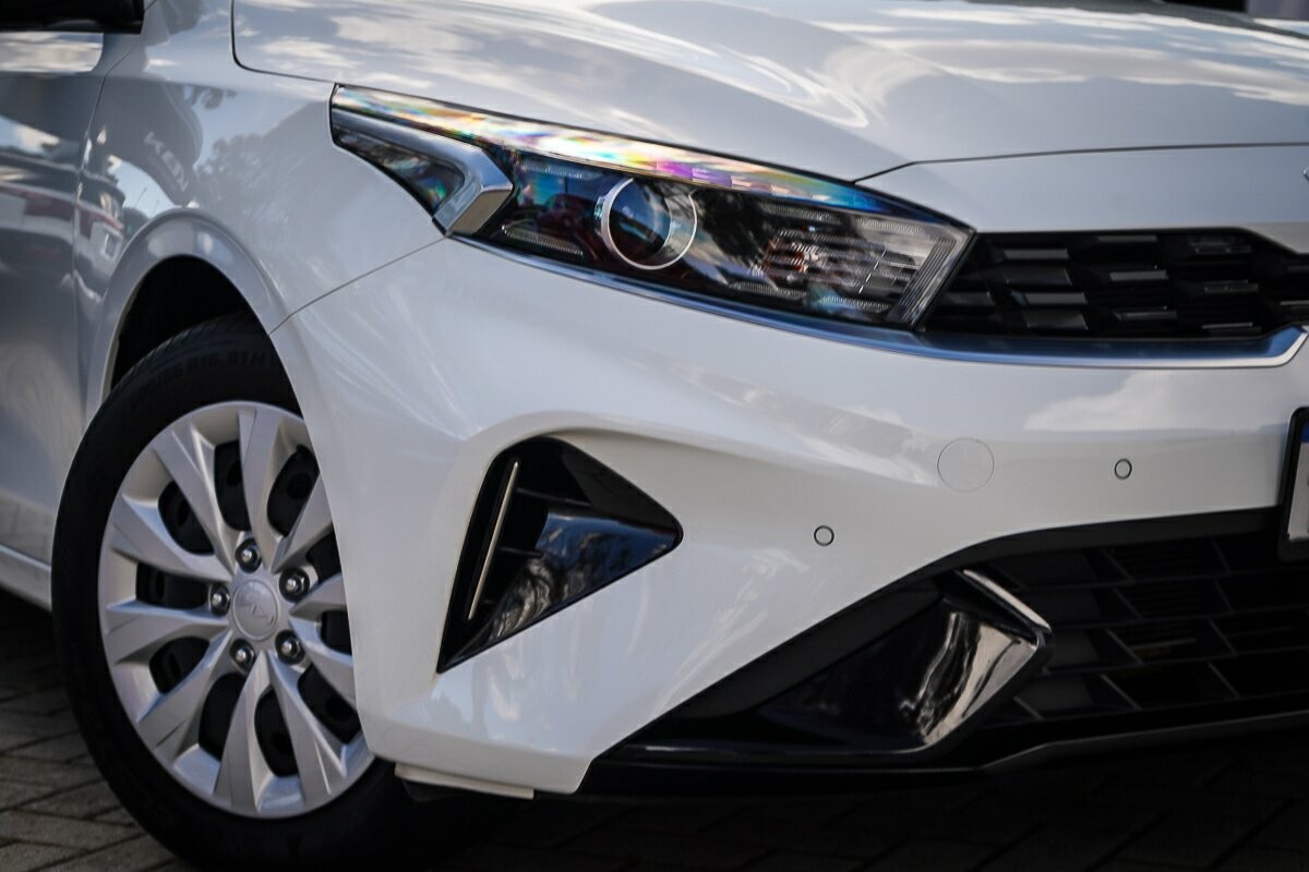Kia Cerato image 2
