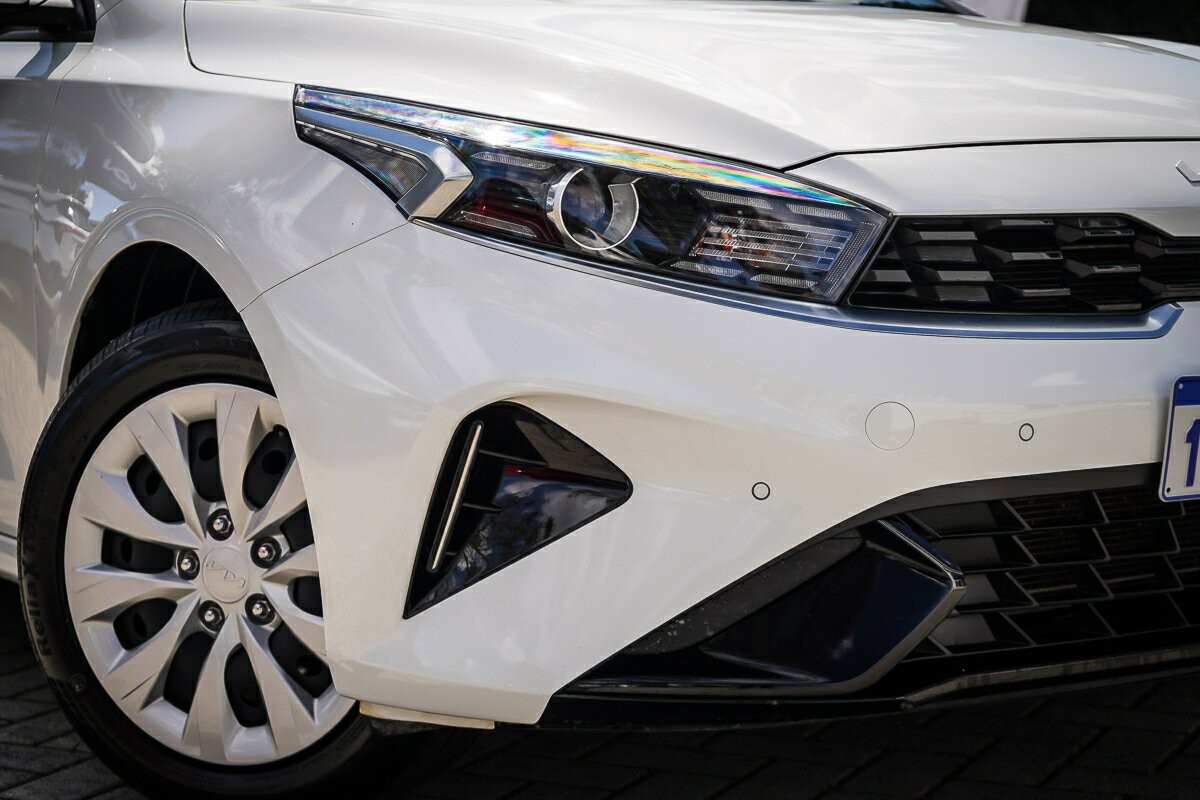 Kia Cerato image 2