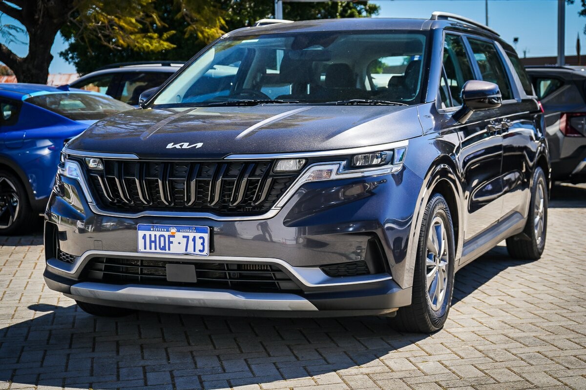 Kia Carnival image 4