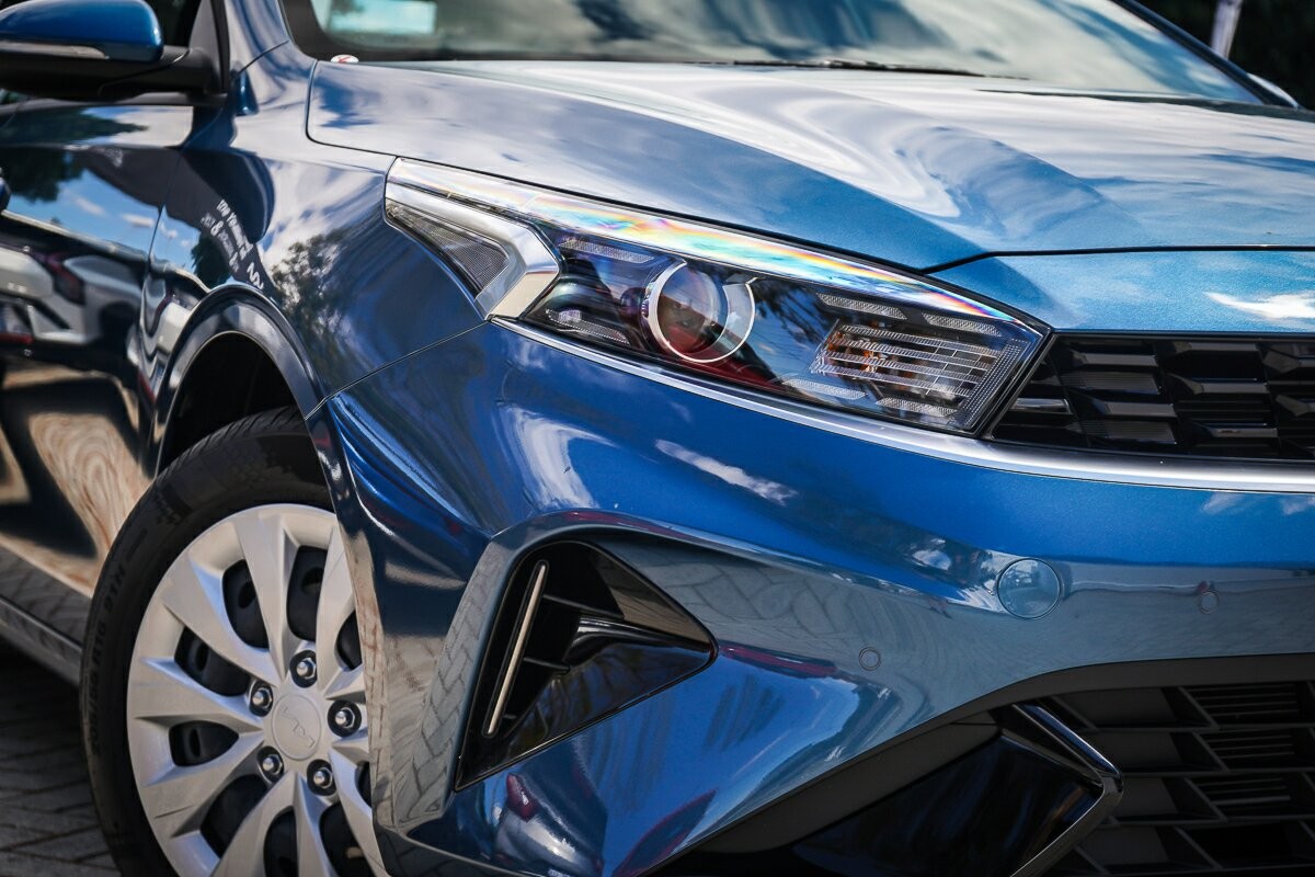 Kia Cerato image 2