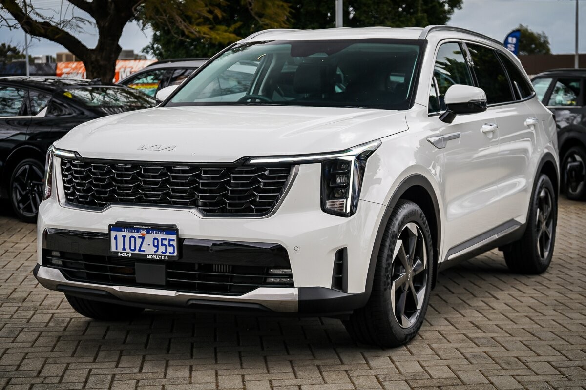 Kia Sorento image 4