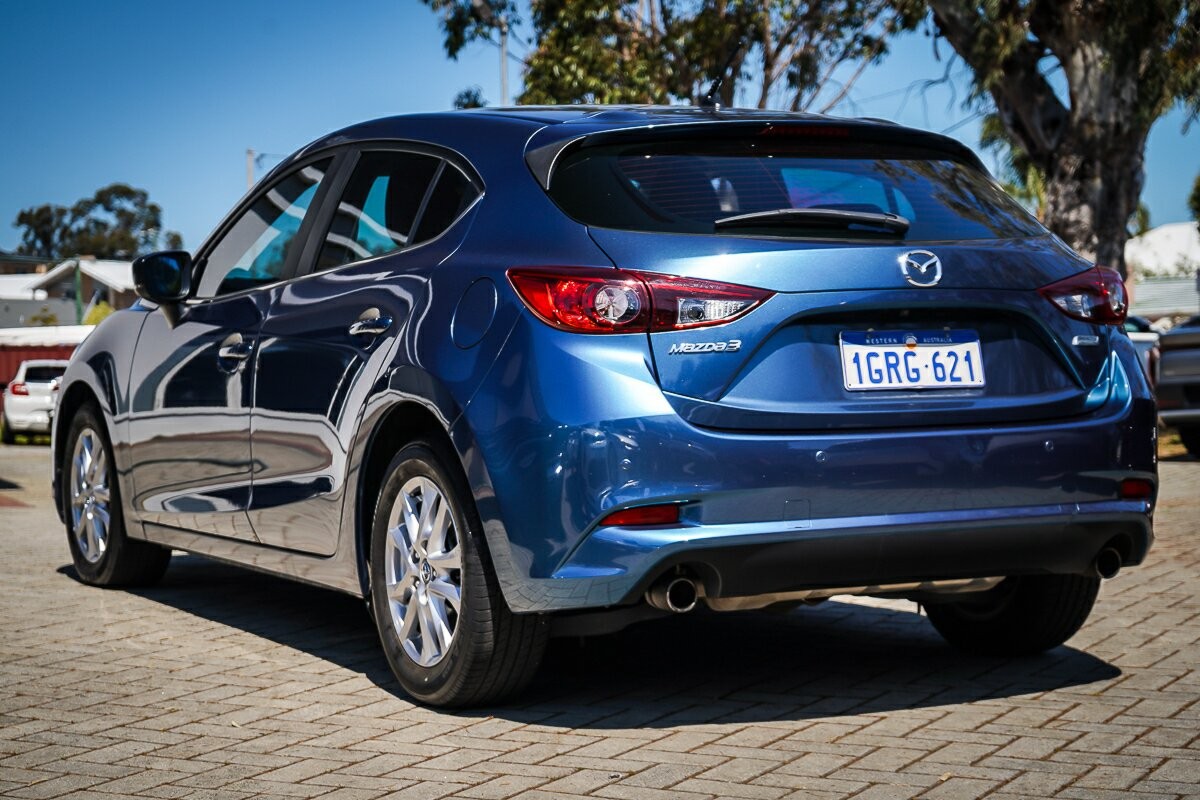 Mazda 3 image 4