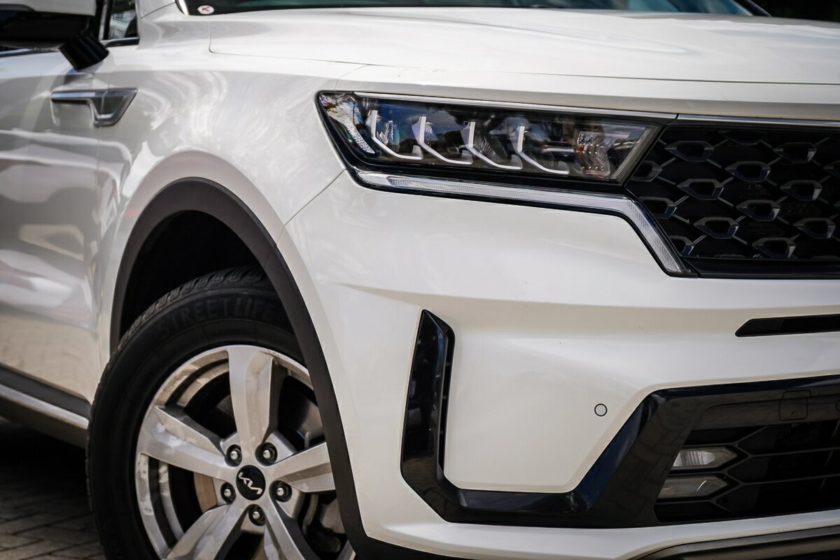 Kia Sorento image 2