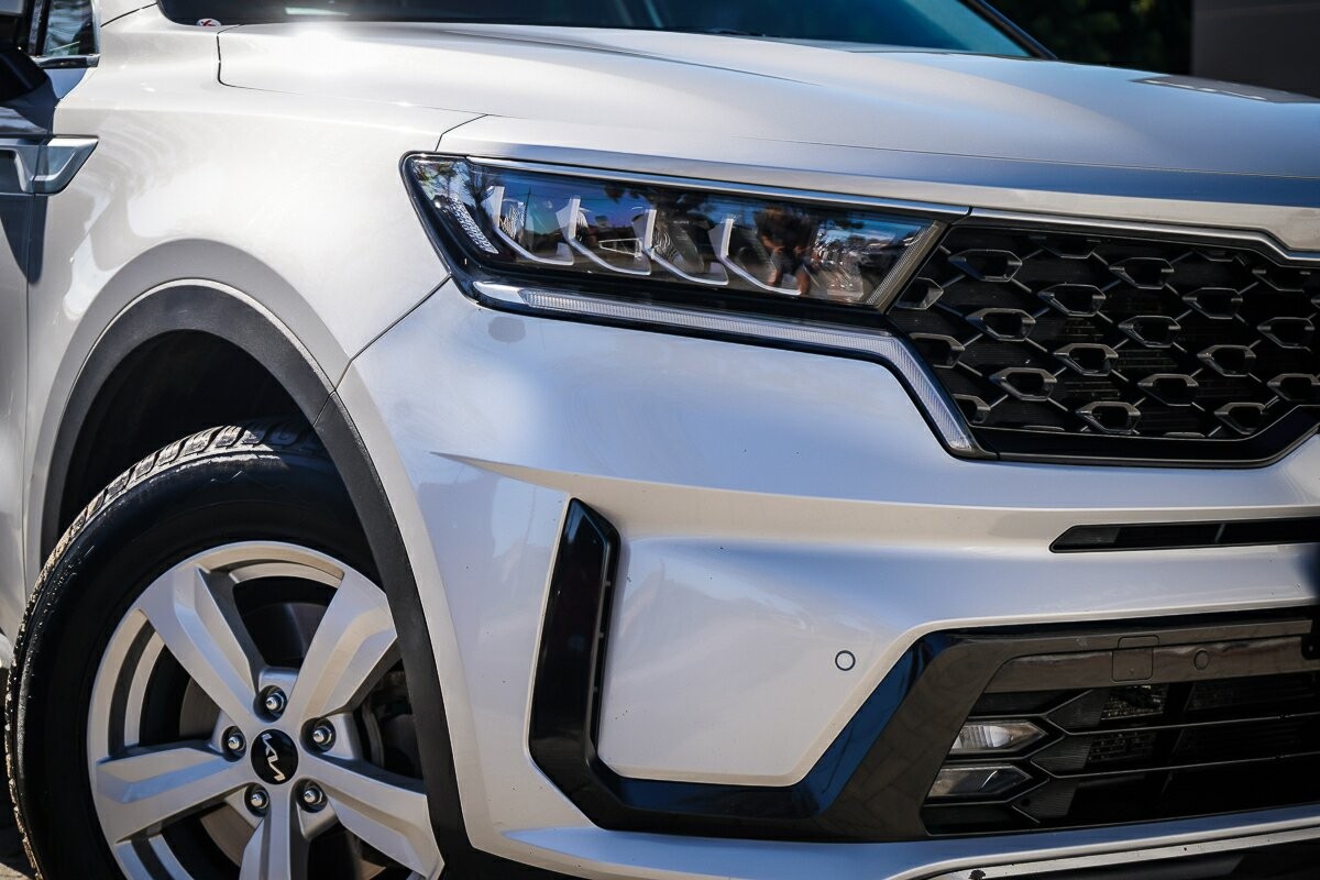 Kia Sorento image 2