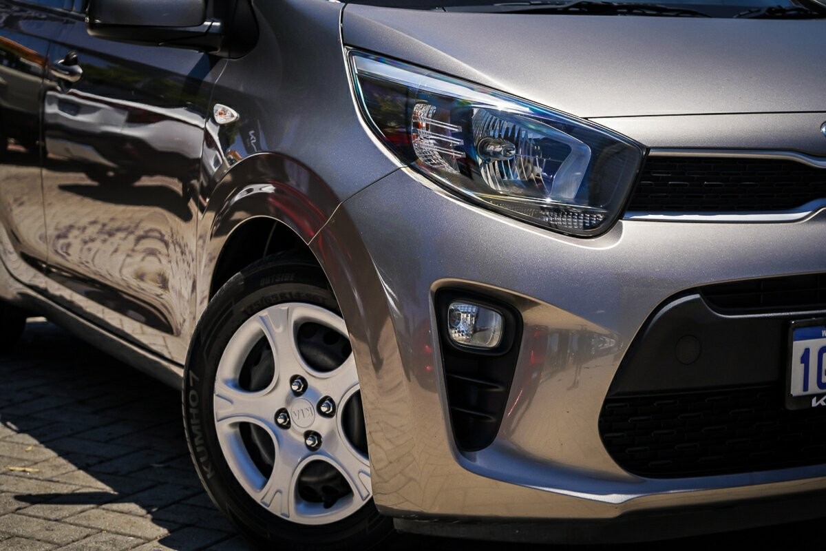 Kia Picanto image 2