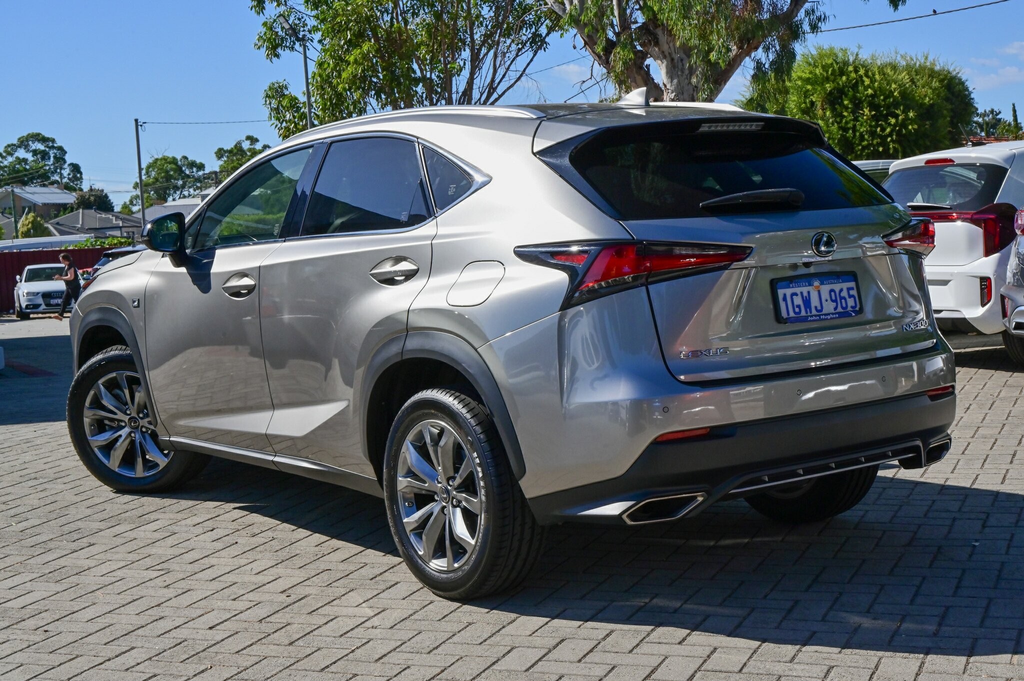 Lexus Nx image 4