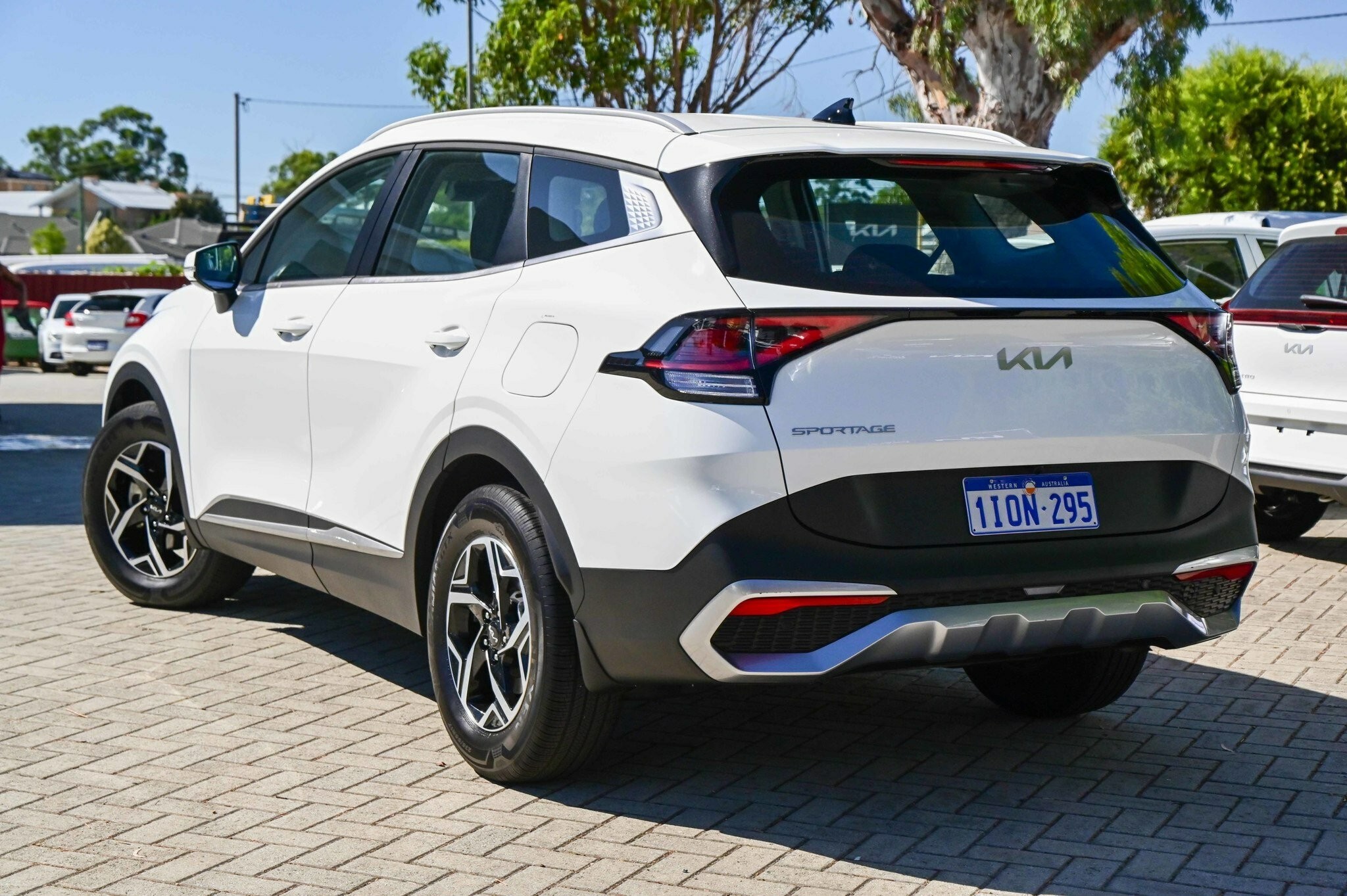 Kia Sportage image 3