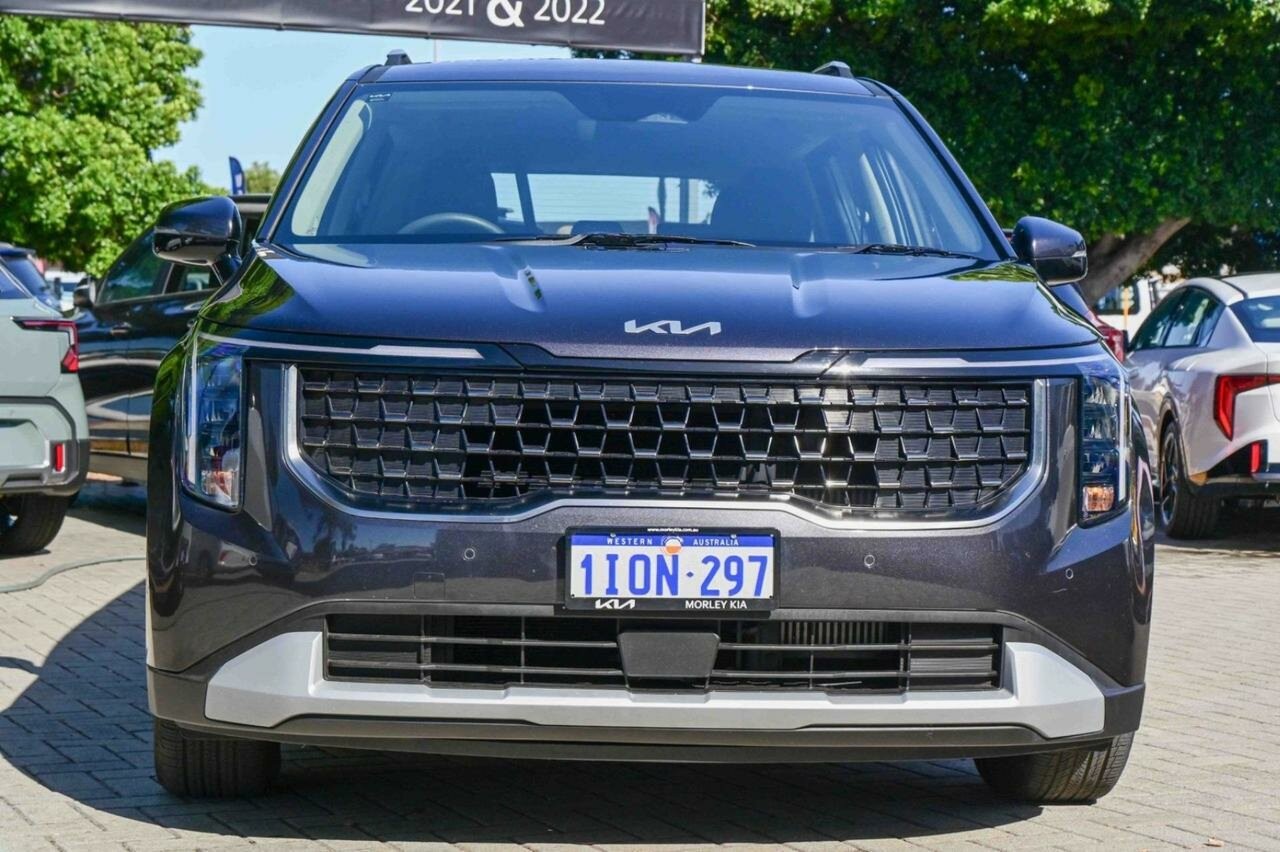 Kia Carnival image 4