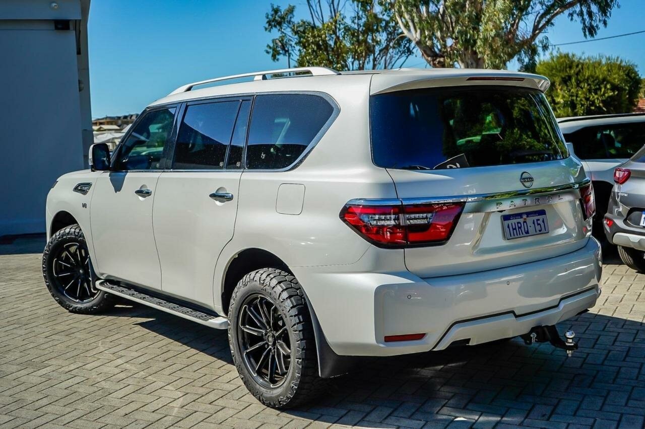 Nissan Patrol image 2