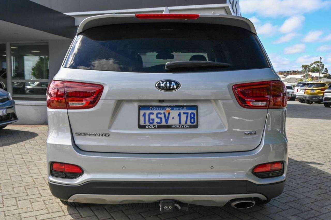 Kia Sorento image 3