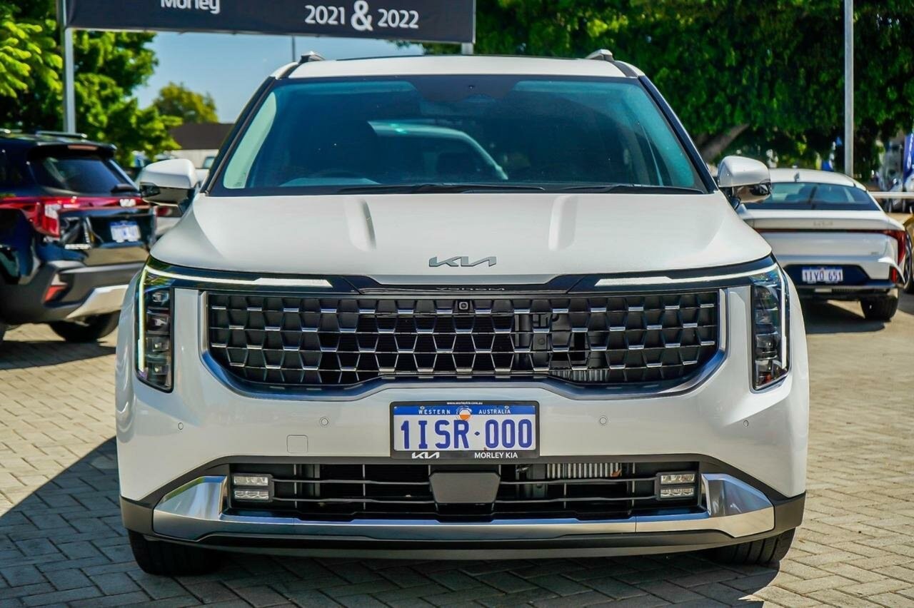 Kia Carnival image 4