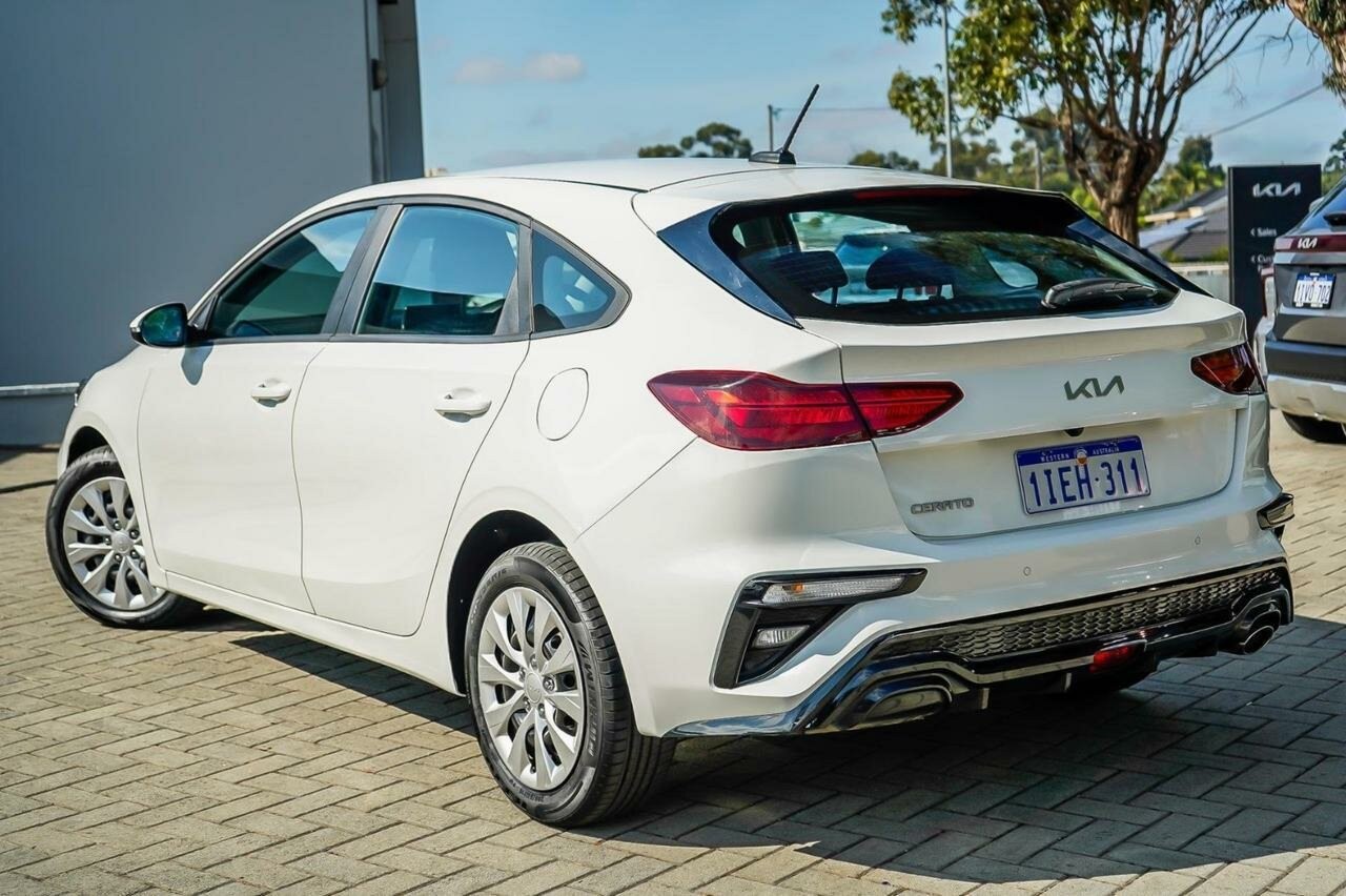 Kia Cerato image 2