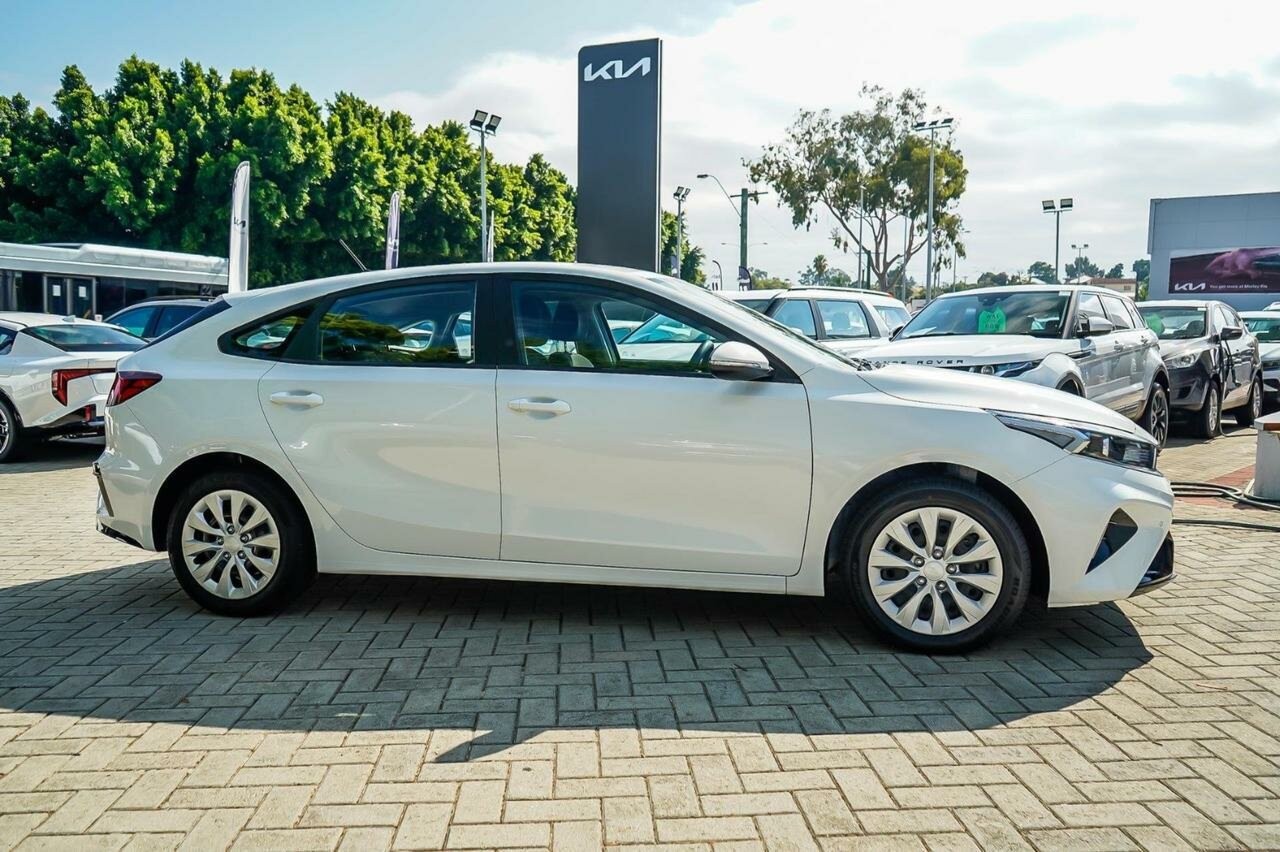Kia Cerato image 3