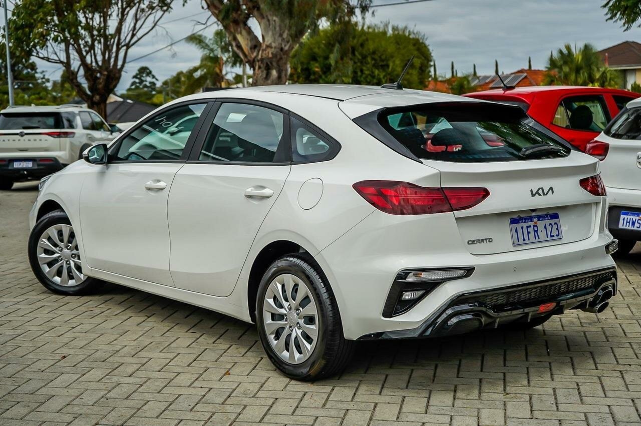 Kia Cerato image 2
