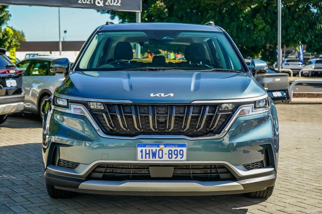 Kia Carnival image 4