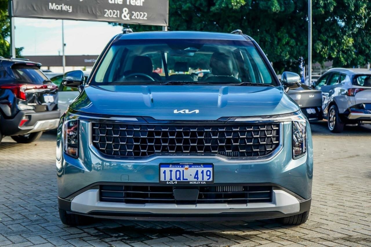 Kia Carnival image 4