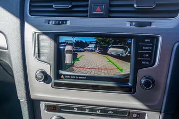 https://vehicle-cdn.autoleague.cloud/15795_41012322_19.jpg