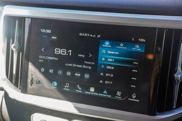 https://vehicle-cdn.autoleague.cloud/15795_41012332_18.jpg