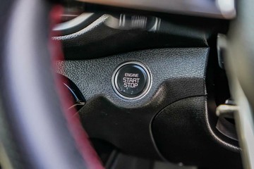 https://vehicle-cdn.autoleague.cloud/15795_41012333_20.jpg