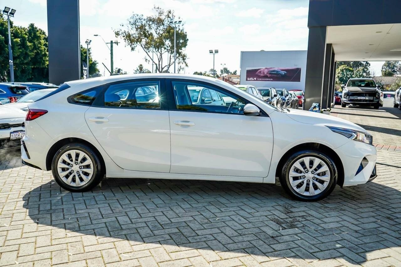 Kia Cerato image 3
