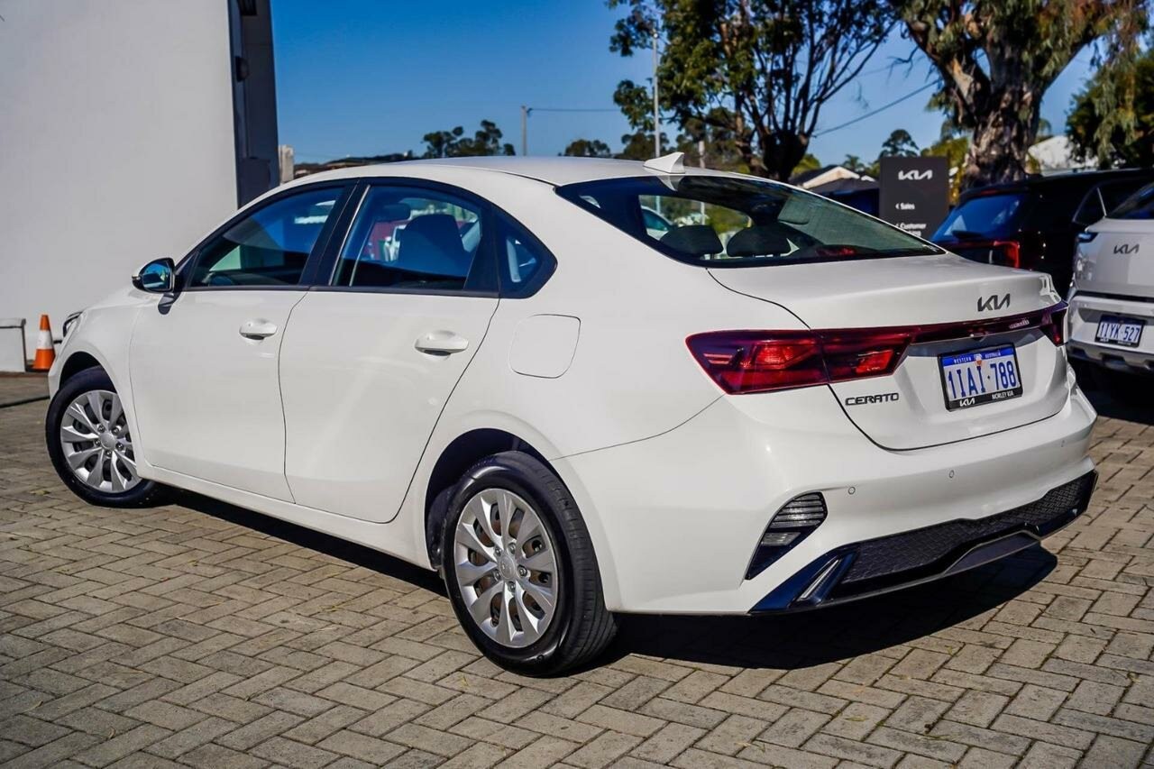 Kia Cerato image 2