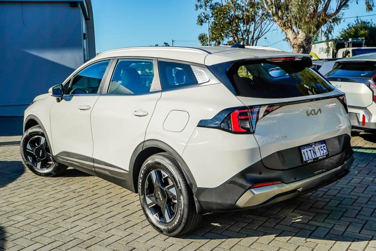 Kia Sportage image 2